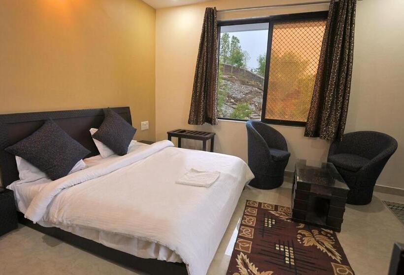 Camera Deluxe, Meera Valley Resort