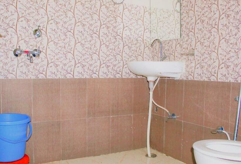 اتاق استاندارد با چشم‌انداز کوهستان, Windsor Cottages