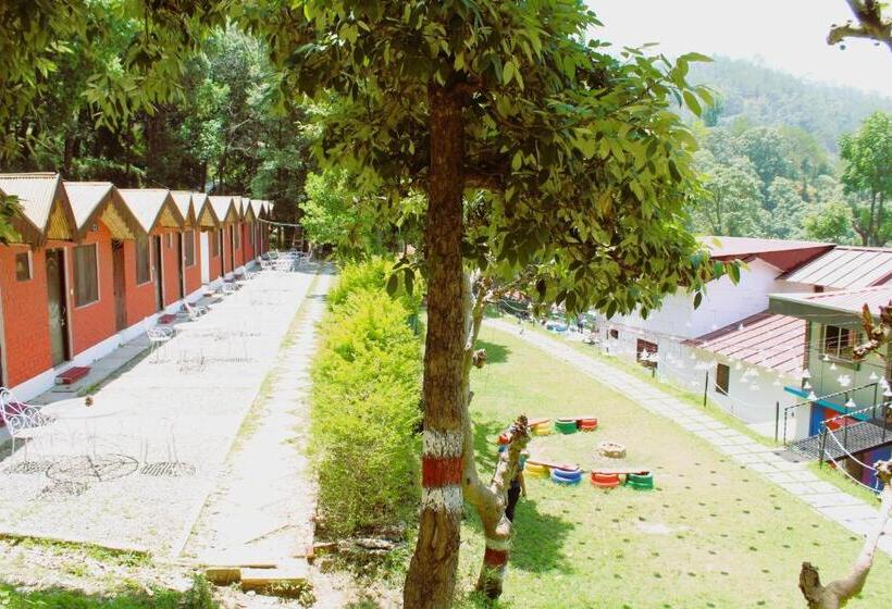 اتاق خانوادگی با چشم‌انداز باغ, Windsor Cottages