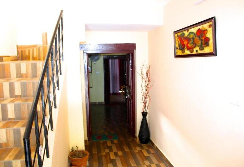 اتاق لوکس خانوادگی, Windsor Cottages