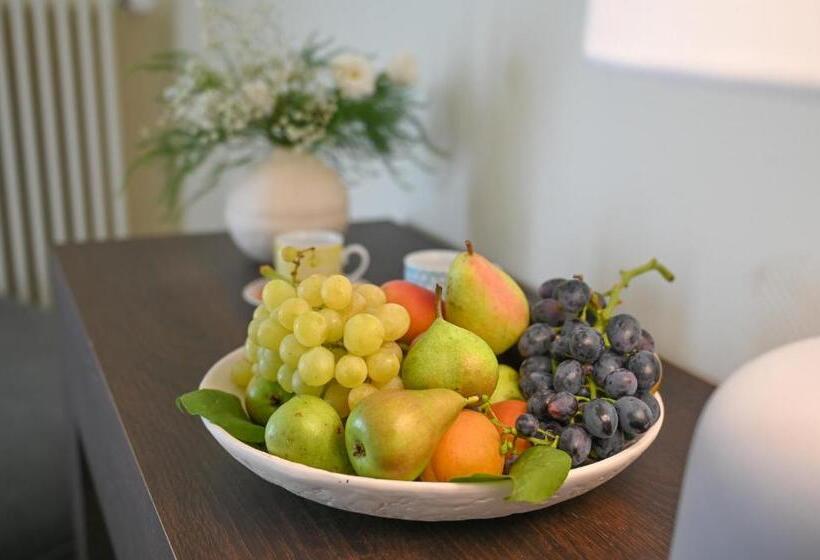 غرفة ديلوكس ثلاثية, 42 Zanardelli B&b