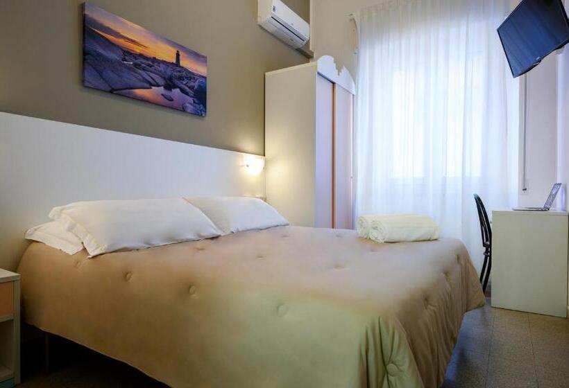 חדר אקונומי, Amadei Hotel Blumen