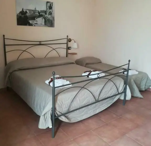 スタンダードトリプルルーム, B&b Genti Delle Alture