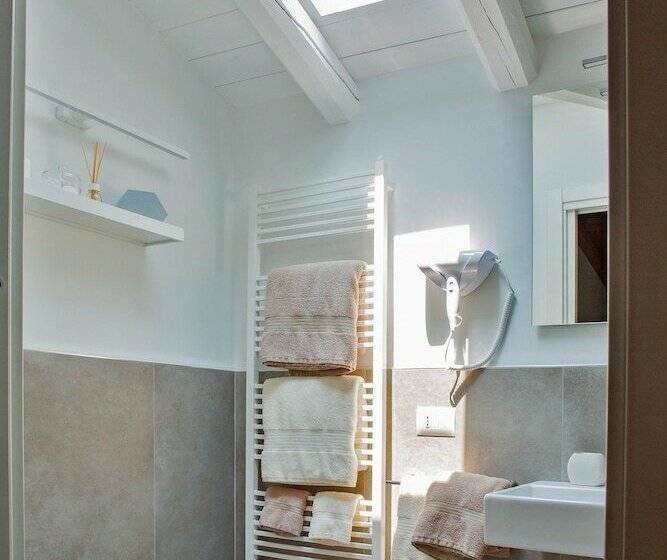 Номер Стандарт, Cascina San Martino