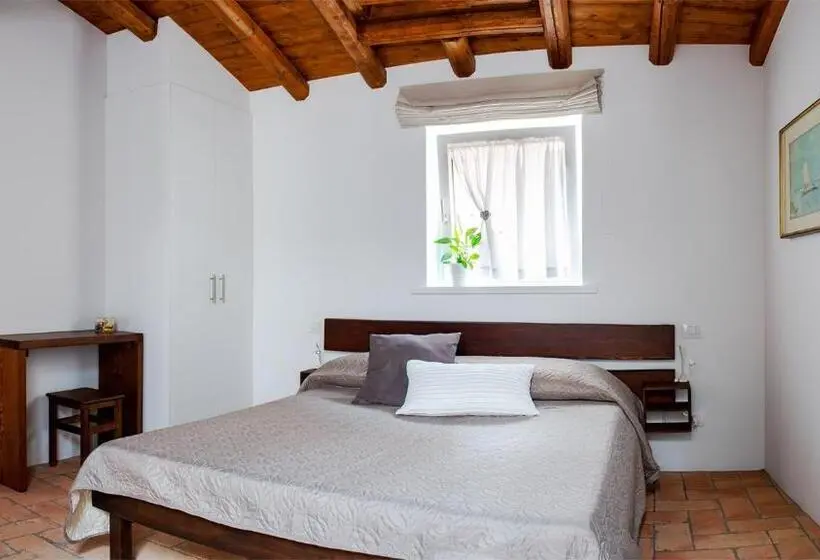 スタンダードルーム, Cascina San Martino