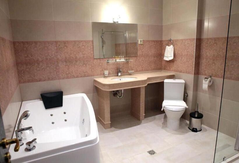 חדר סופריור עם מיטת קינג, Boutique Hotel Vsk Kentavar