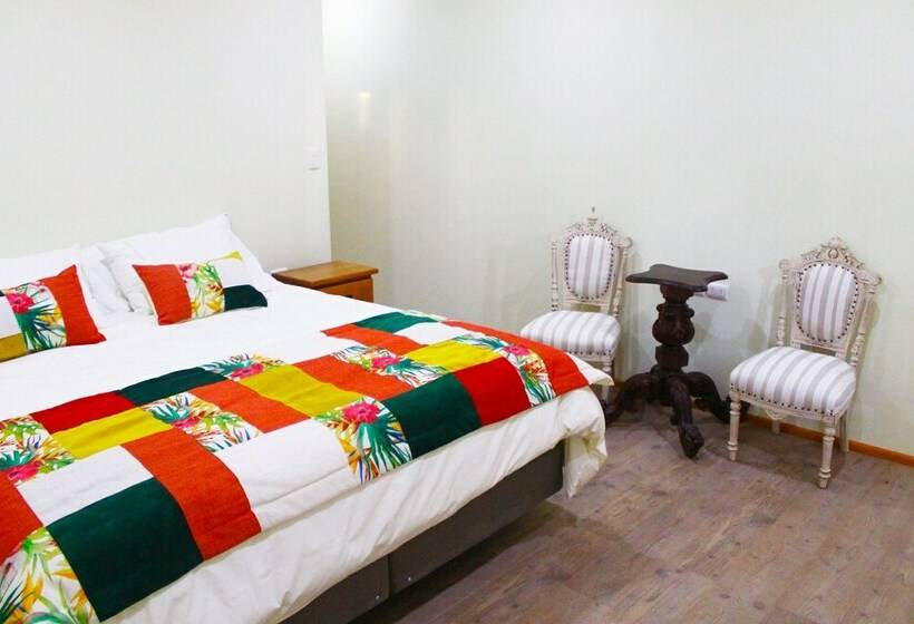 デラックスルーム, Hoja De Parra