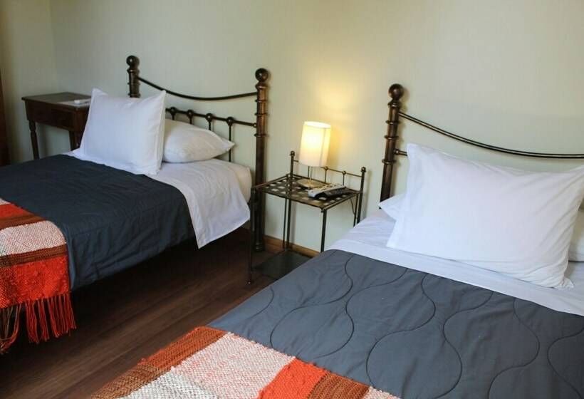 スタンダードルーム, Hoja De Parra