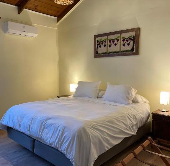 デラックスルーム, Hoja De Parra