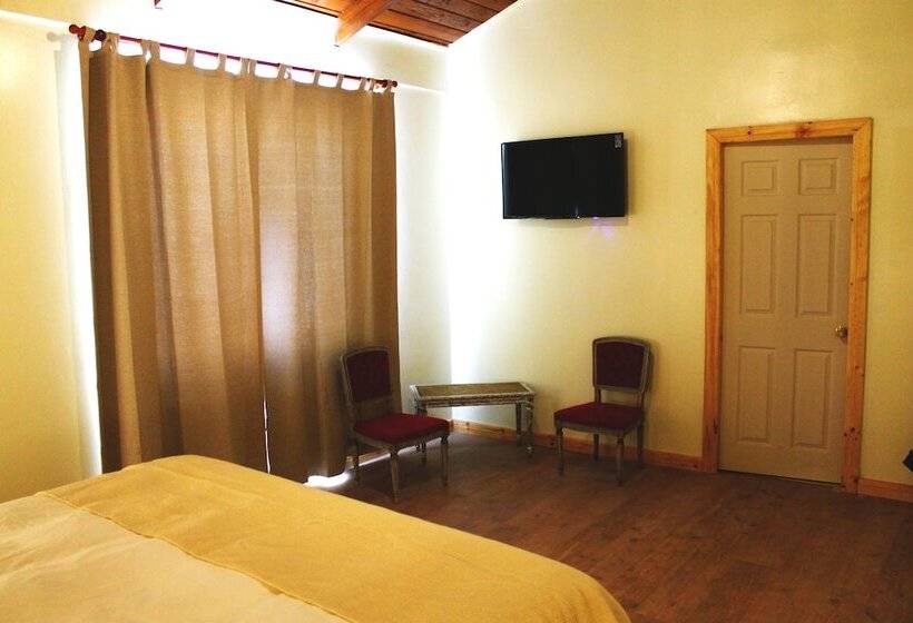 デラックスルーム, Hoja De Parra