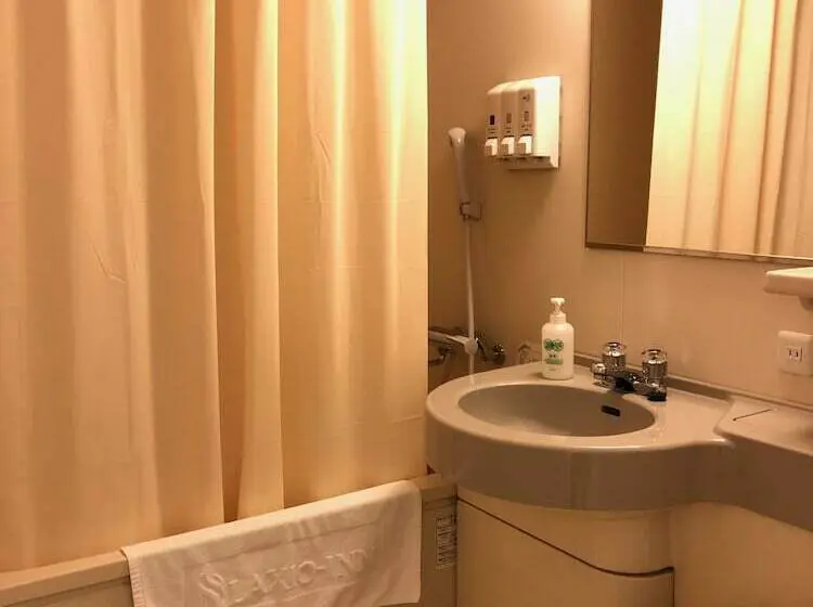 Habitación Estàndard Individual, Laxio Inn