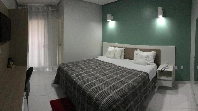 غرفة قياسية, Master