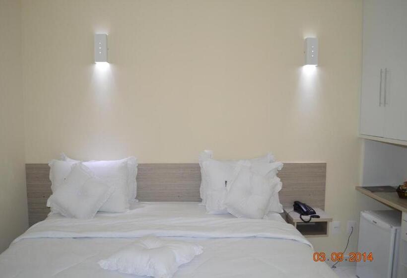 جناح سوبيريور, Master