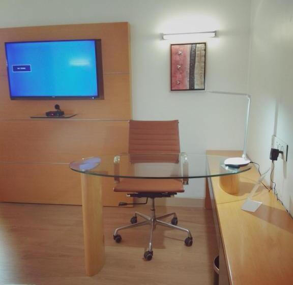 Chambre Deluxe, The Central Residency