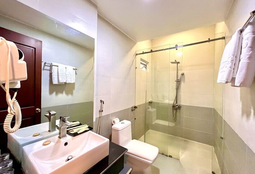 اتاق لوکس, New Space Hotel Airport