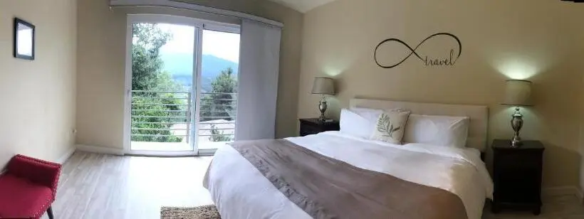 بانگلوی استاندارد 2 خوابه, Coffee Estate Inn