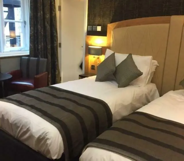 スタンダードルーム, The Bell Hotel Aylesbury