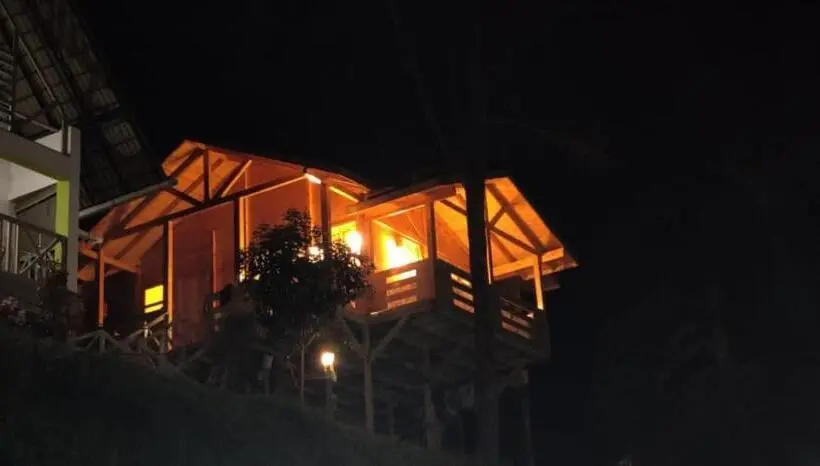 デラックスの４人部屋, Woodrose Resort