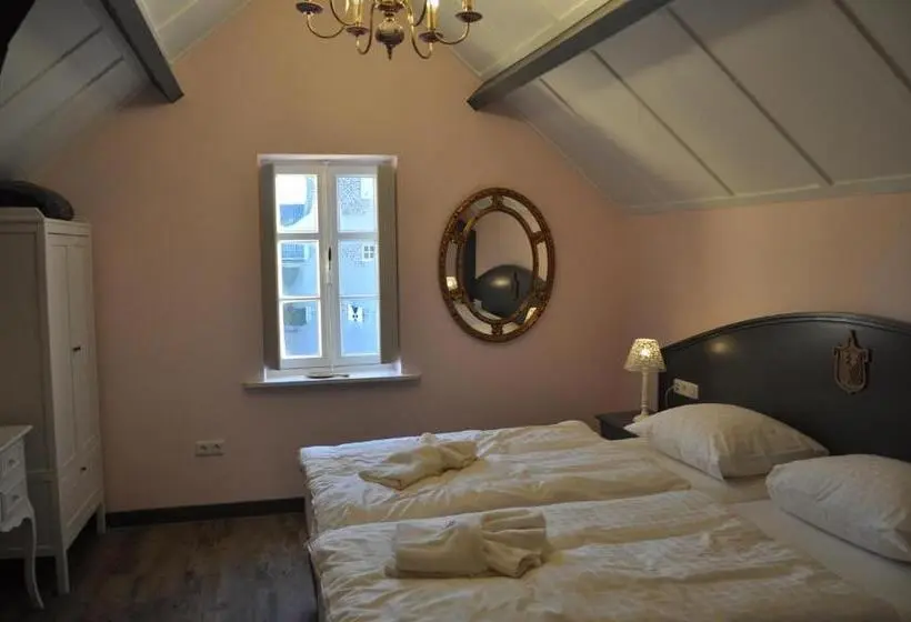 Deluxe-huone, Kasteel Aldenghoor