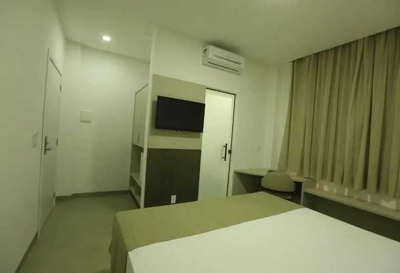 Standardzimmer Kingsize Bett, Brii