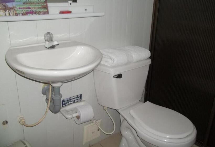 חדר סטנדרט לשלושה, Cabañas Las Bifloras