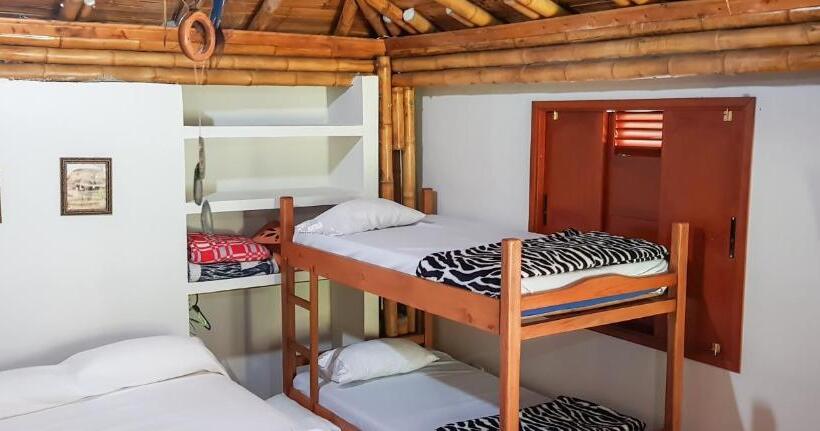 חדר משפחתי, Cabañas Las Bifloras