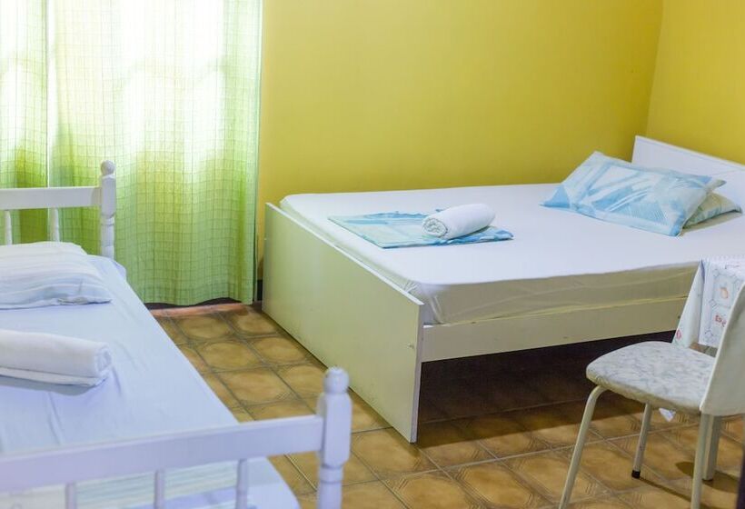 エコノミートリプルルーム, Cheri Ami