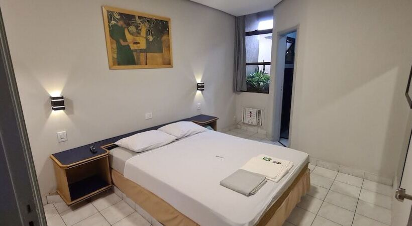 Standard Szoba, Giardino