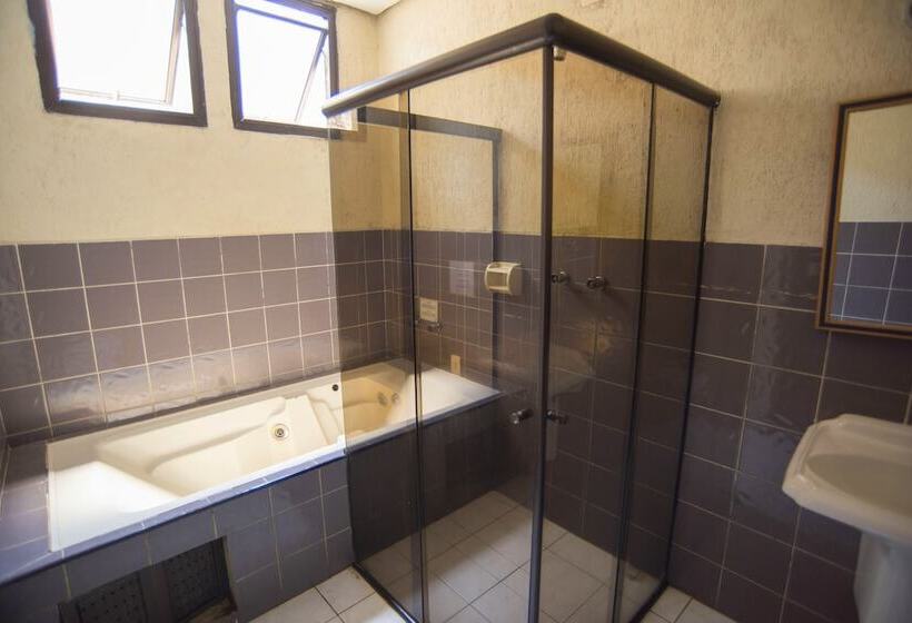 Deluxe Szoba, Giardino