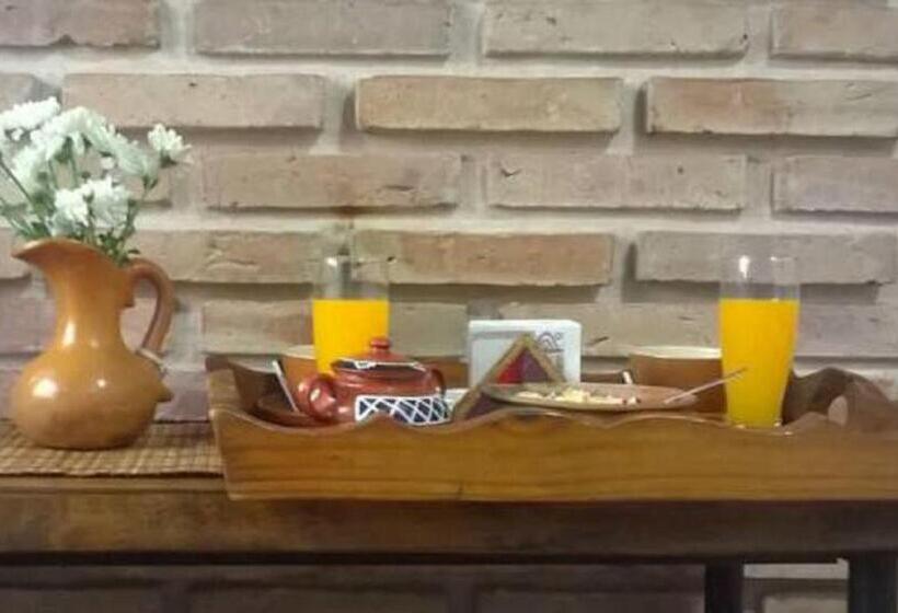 Четырехместный Номер Superior, Hostal Tierra De Vinos
