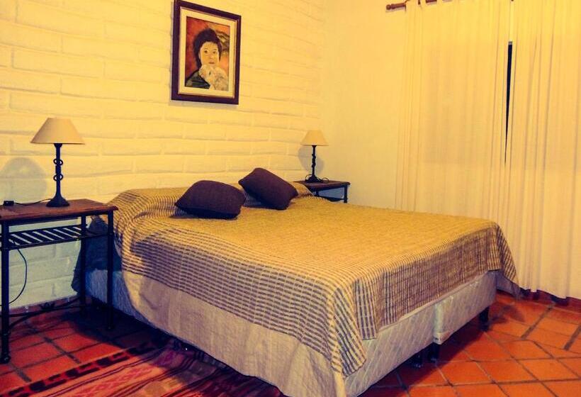 Номер Стандарт Совместная Ванная, Hostal Tierra De Vinos
