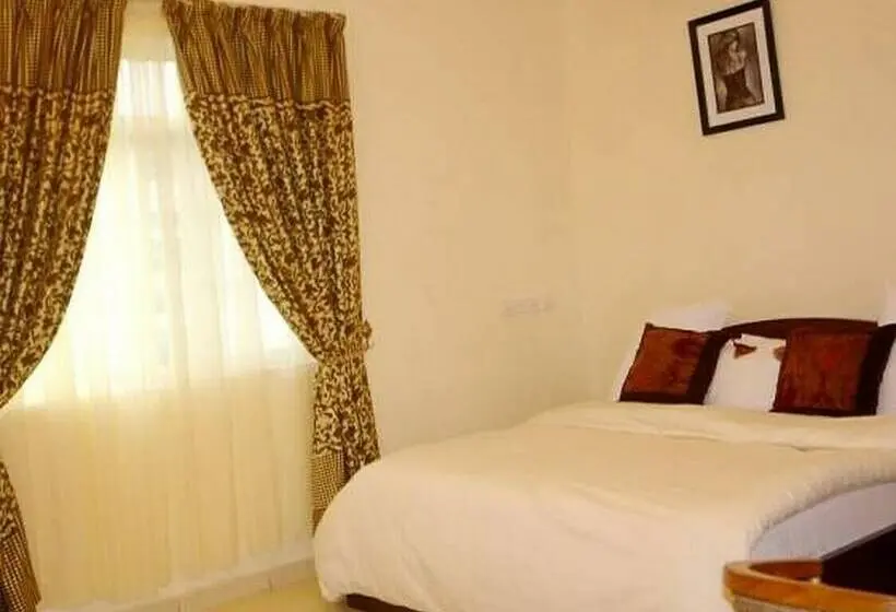 اتاق لوکس, Mangel Hotel And Suites