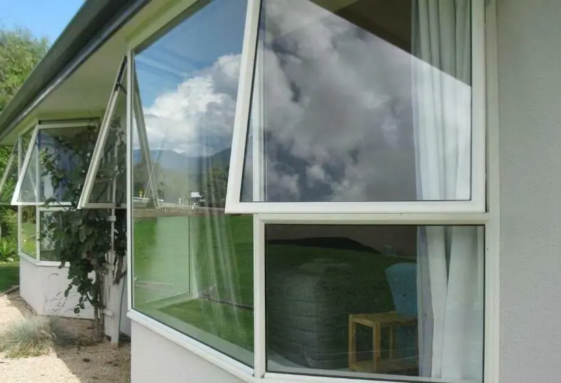 １ベッドルームアパートメント, Karamea River Motels