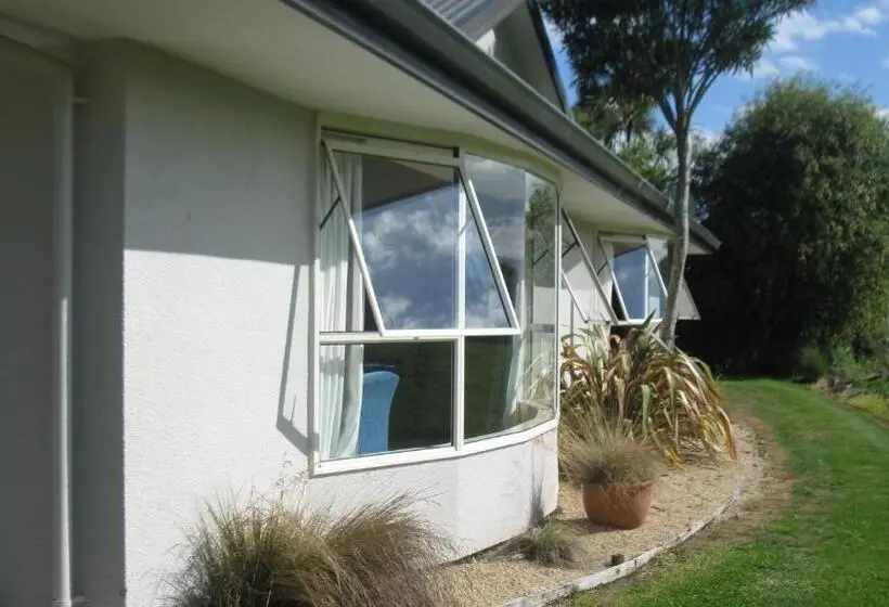 ２ベッドルームアパートメント, Karamea River Motels