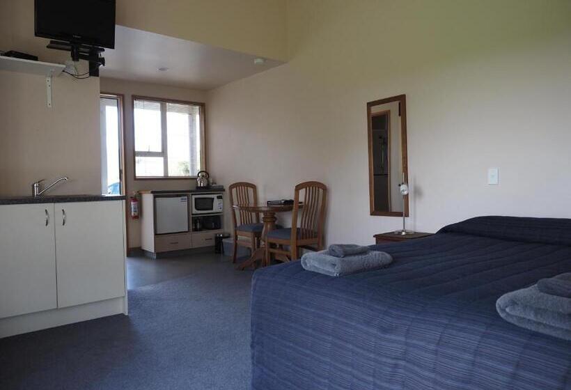 סטודיו סטנדרטי פנימי, Karamea River Motels