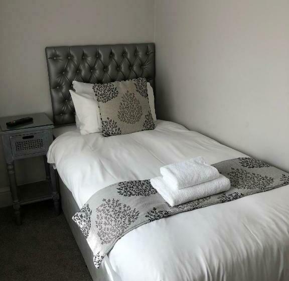 غرفة ديلوكس فردية, The Maple Manor