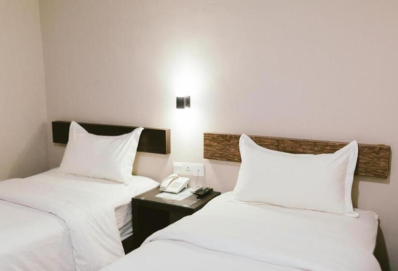 חדר סטנדרט, Barelang Hotel Nagoya Batam