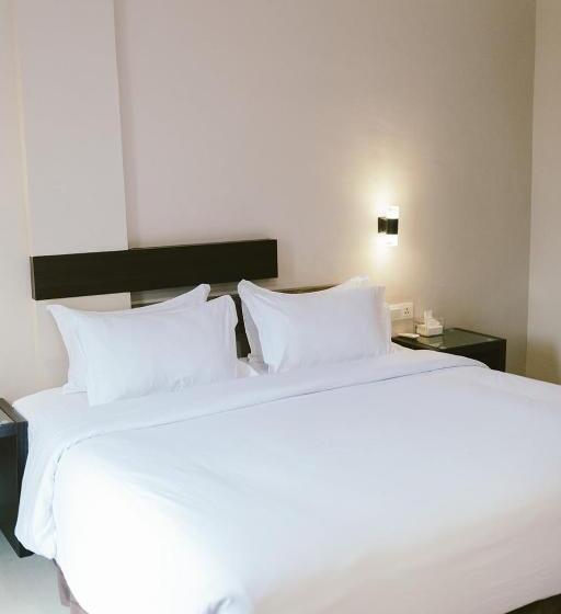 חדר סופריור עם מיטת קינג, Barelang Hotel Nagoya Batam