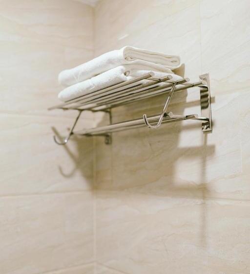 חדר דלוקס, Barelang Hotel Nagoya Batam