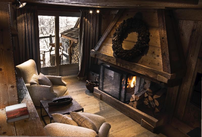 חדר דחוקס עם מיטת קינג, Barelang Hotel Nagoya Batam