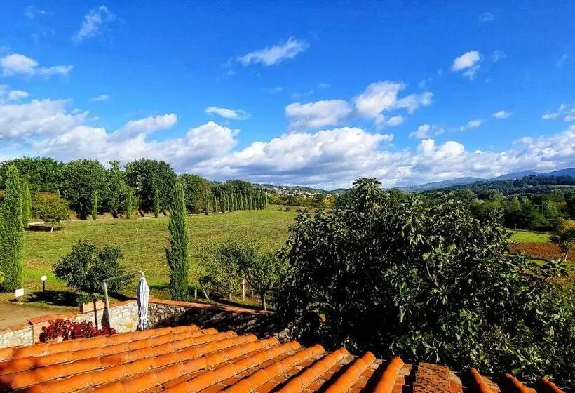 Villa 3 Makuuhuonetta, Torrebianca Tuscany