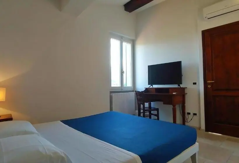 Villa 3 Makuuhuonetta, Torrebianca Tuscany