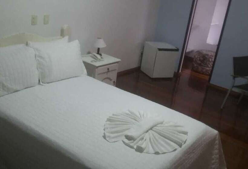 חדר סטנדרט לשלושה, Grande Hotel Pozzobon