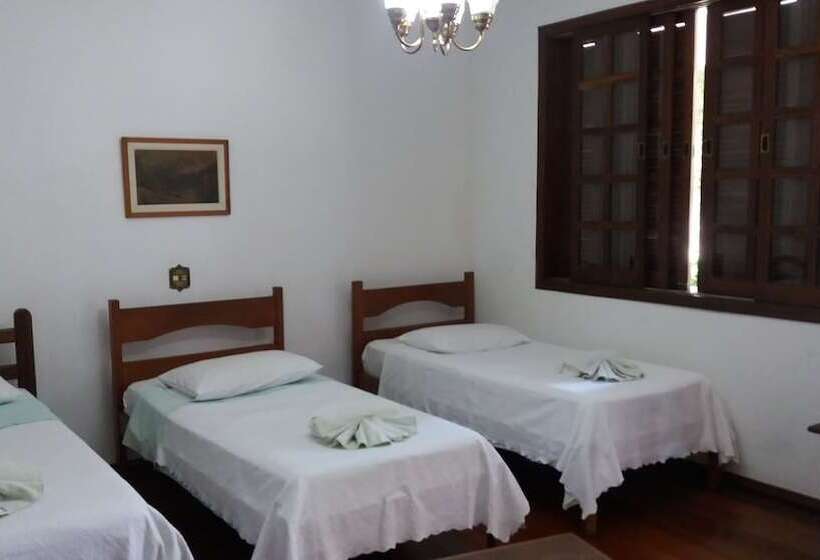 חדר סטנדרט לשלושה, Grande Hotel Pozzobon