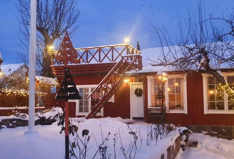 Номер Стандарт, Gårdshotell Klockargården