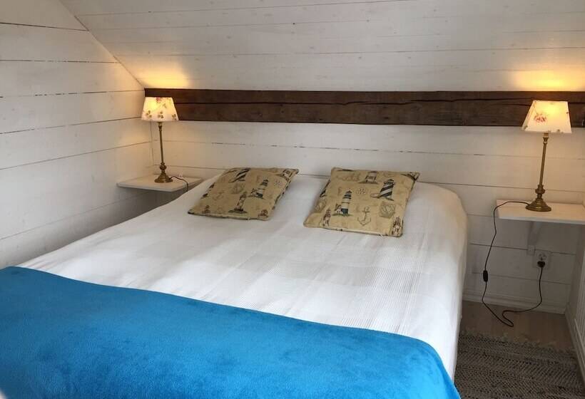 Номер Стандарт Двуспальная Кровать, Gårdshotell Klockargården