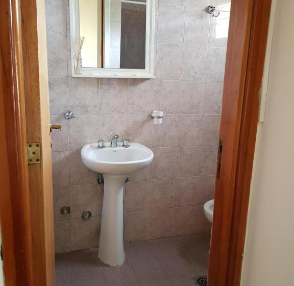 エコノミートリプルルーム, El Cisne