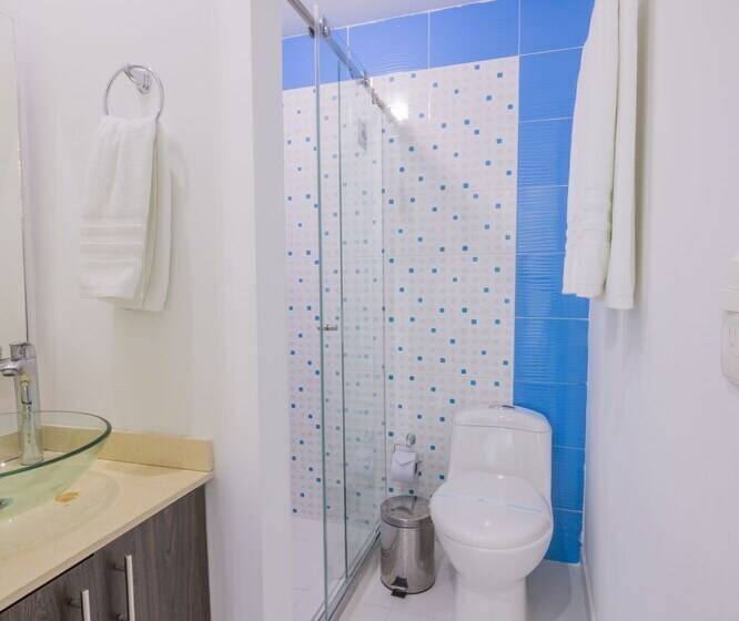 اتاق خانوادگی, Velik Ocean