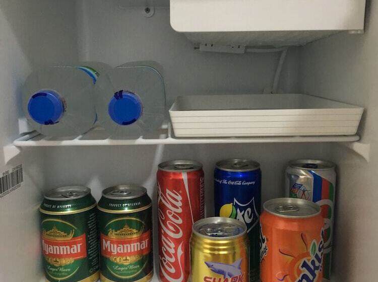 اتاق خانوادگی, Yadanar Oo