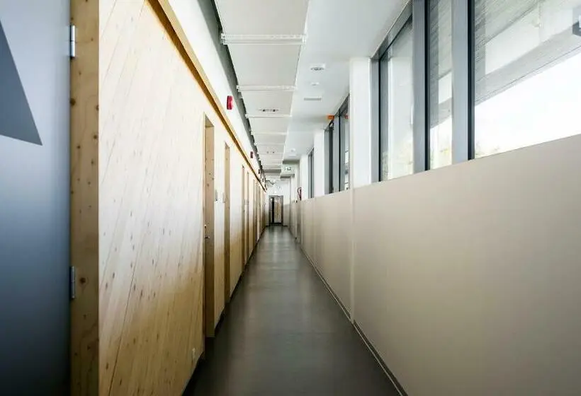 اتاق استاندارد سه نفره, Pärnu Rannastaadioni Hostel
